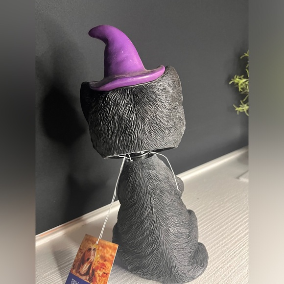 Black Cat Bobble Head Witch Figurine Halloween Decor Purple Hat 11.5” NWT - Picture 7 of 7